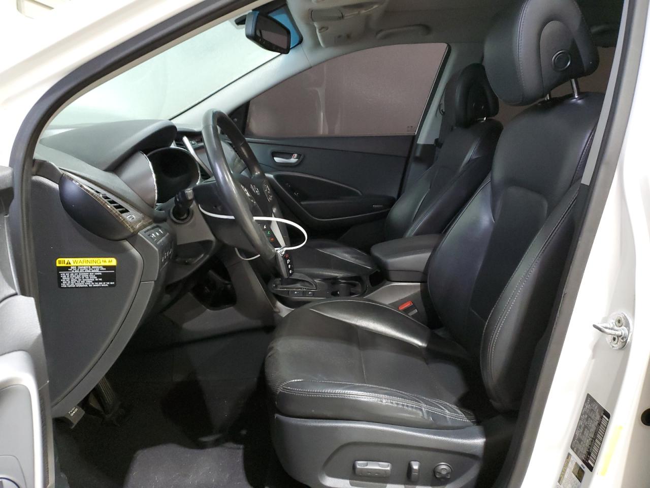 2015 Hyundai Santa Fe - Image 7