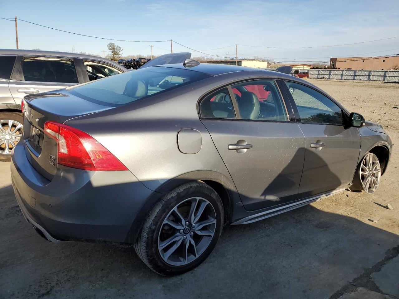 2016 Volvo S60 - Image 3