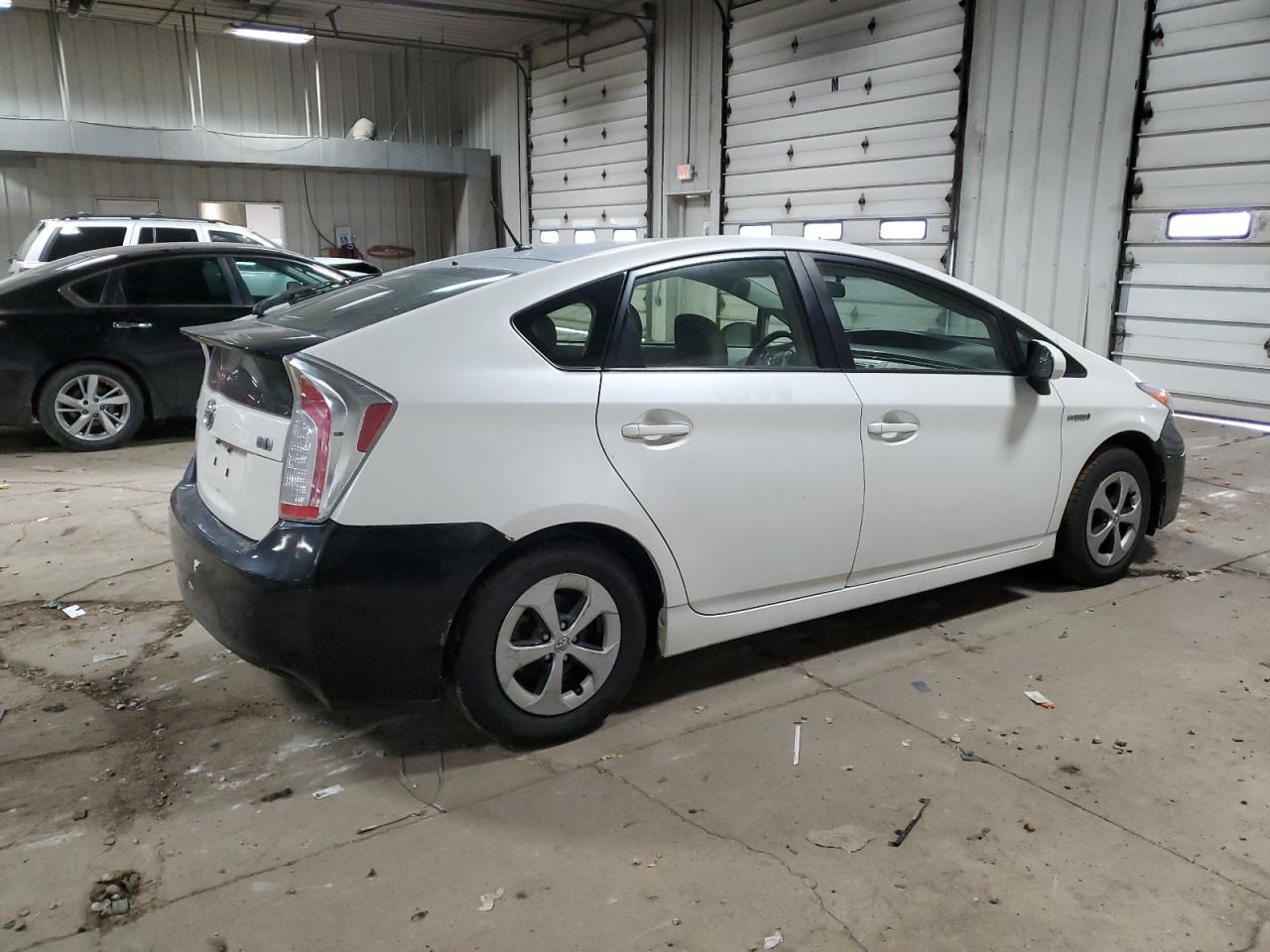 2014 Toyota Prius - Image 3