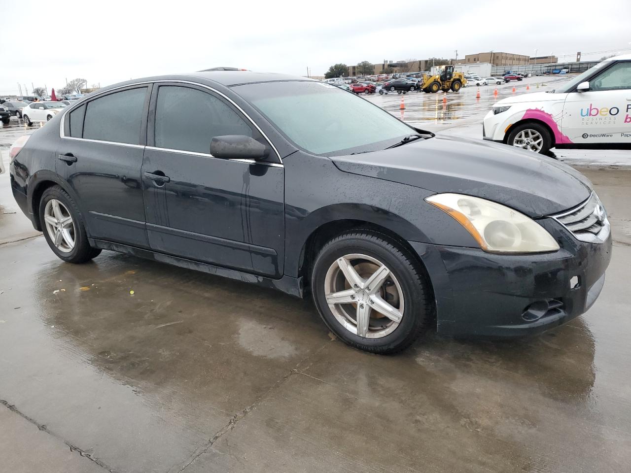 2010 Nissan Altima - Image 4