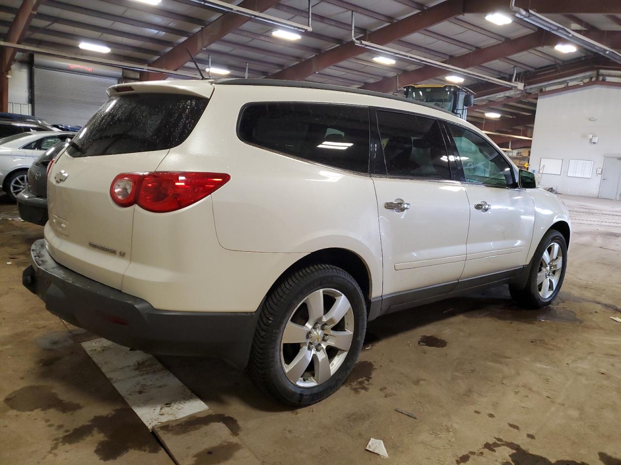 2012 Chevrolet Traverse - Image 3