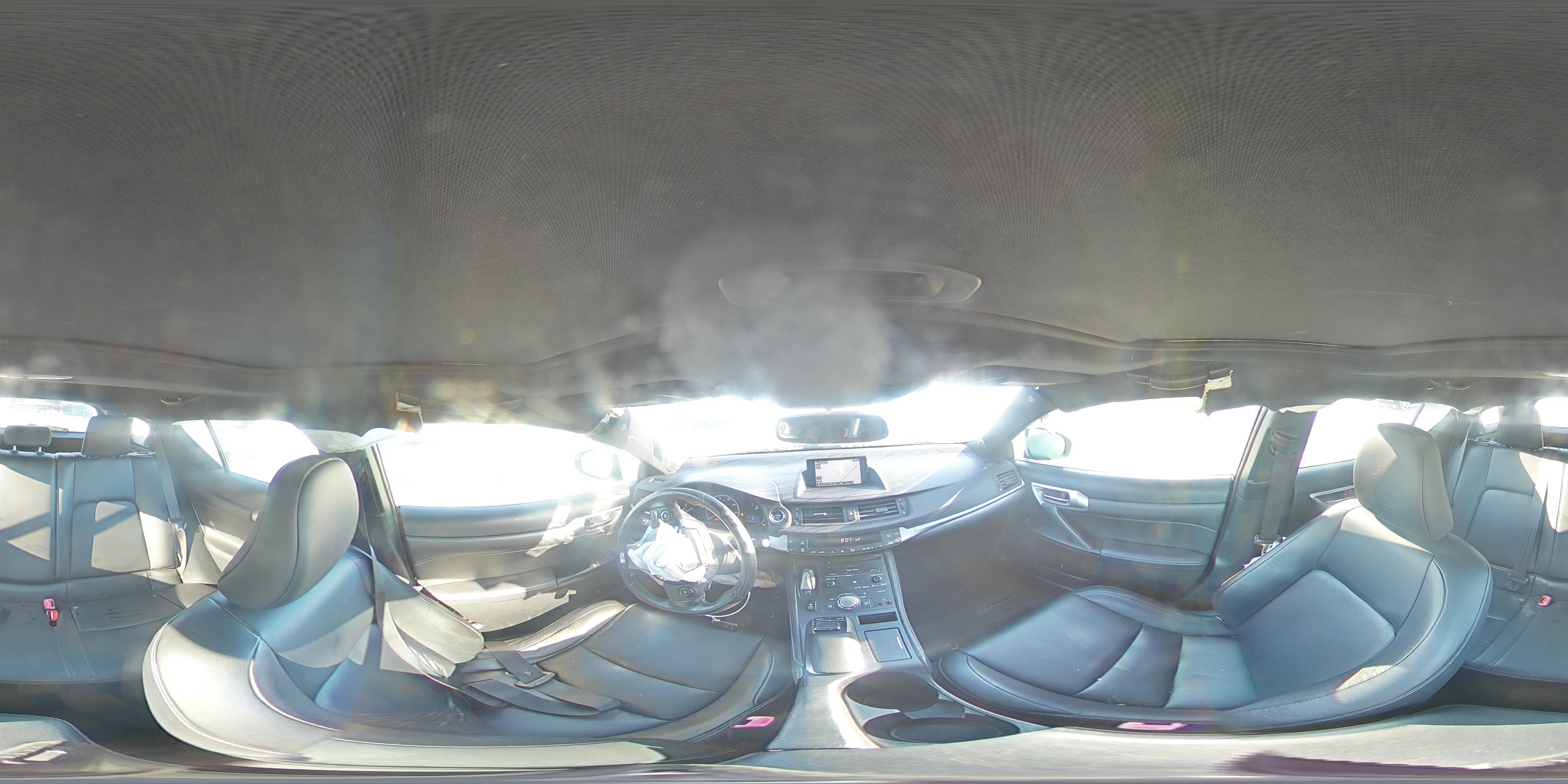 2015 Lexus CT - Image 12