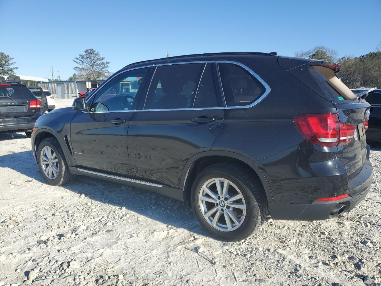 2015 BMW X5 - Image 2