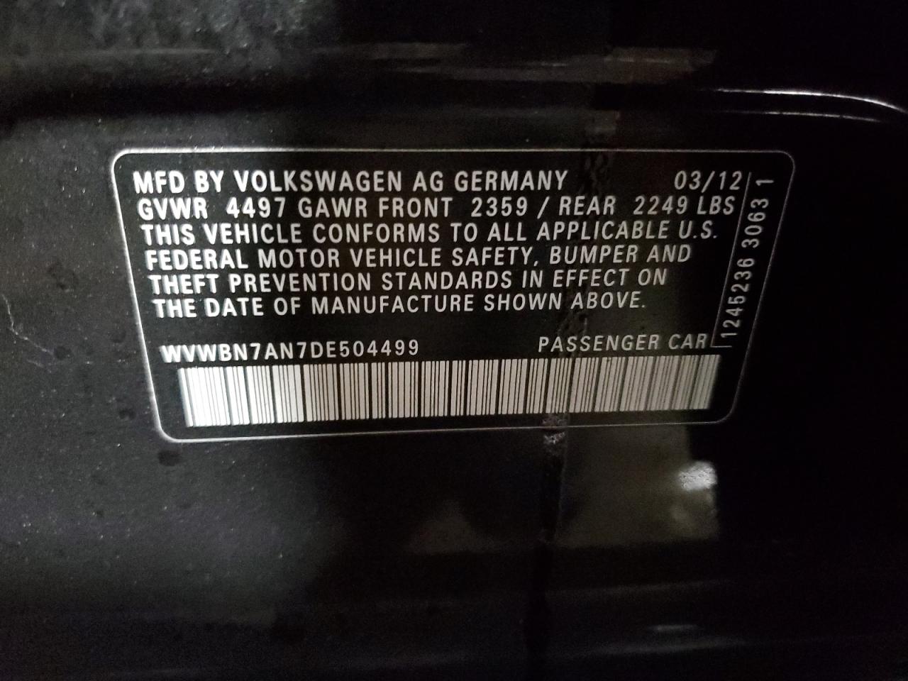 2013 Volkswagen Passat CC - Image 12
