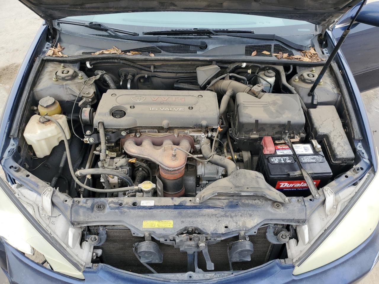 2004 Toyota Camry - Image 13