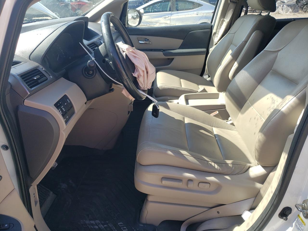 2015 Honda Odyssey - Image 7