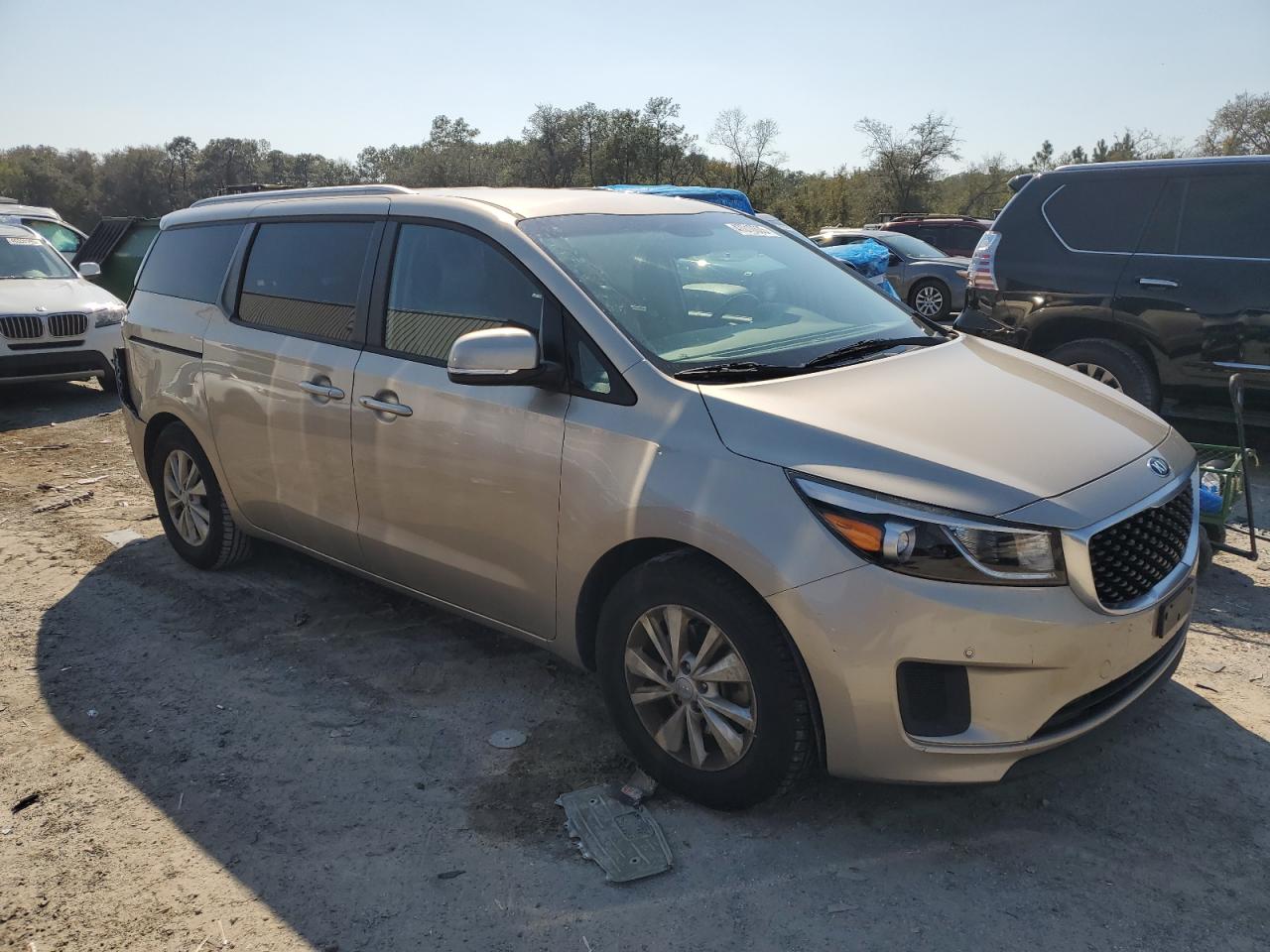 2017 Kia Sedona - Image 4