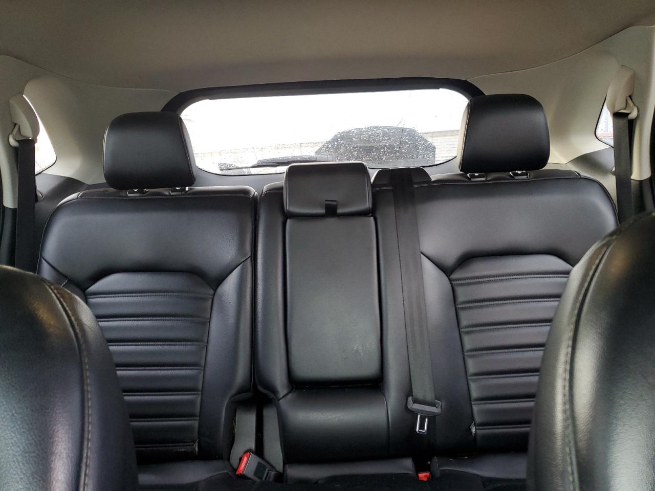 2020 Ford Edge - Image 10