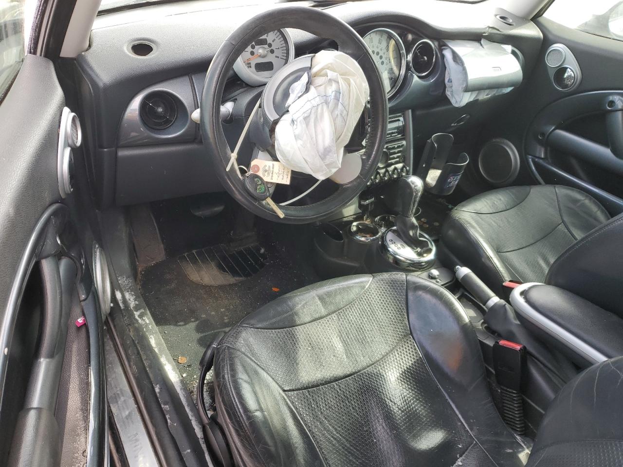 2004 MINI Cooper - Image 8