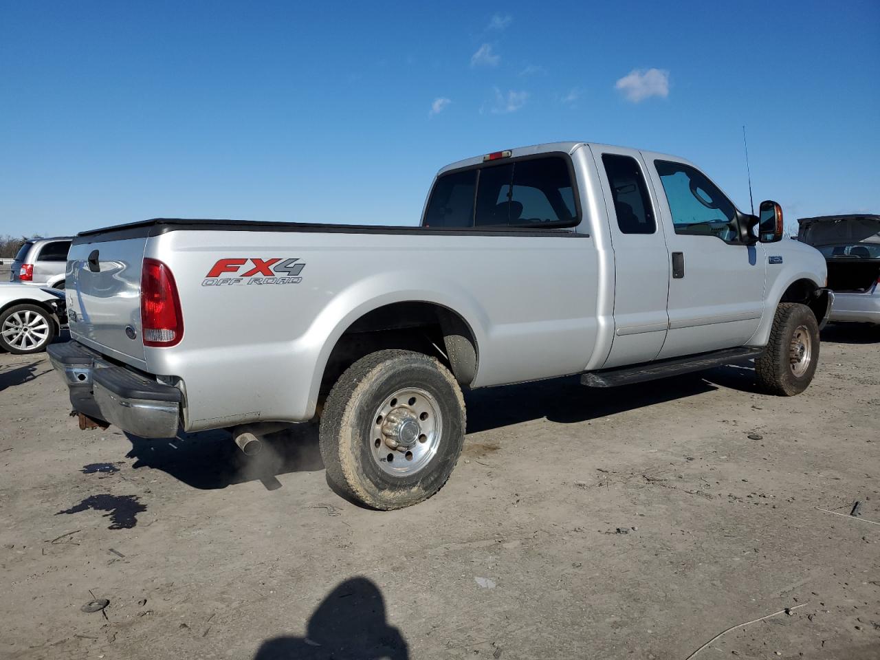 2003 Ford F250 - Image 3
