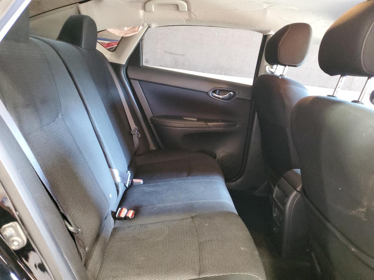 2019 Nissan Sentra - Image 10