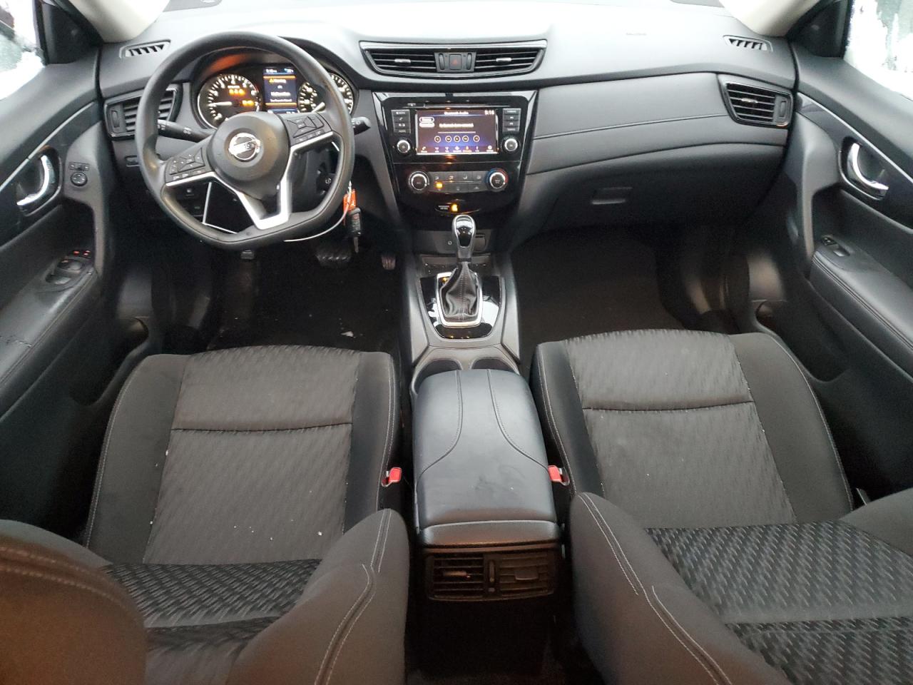 2018 Nissan Rogue - Image 8