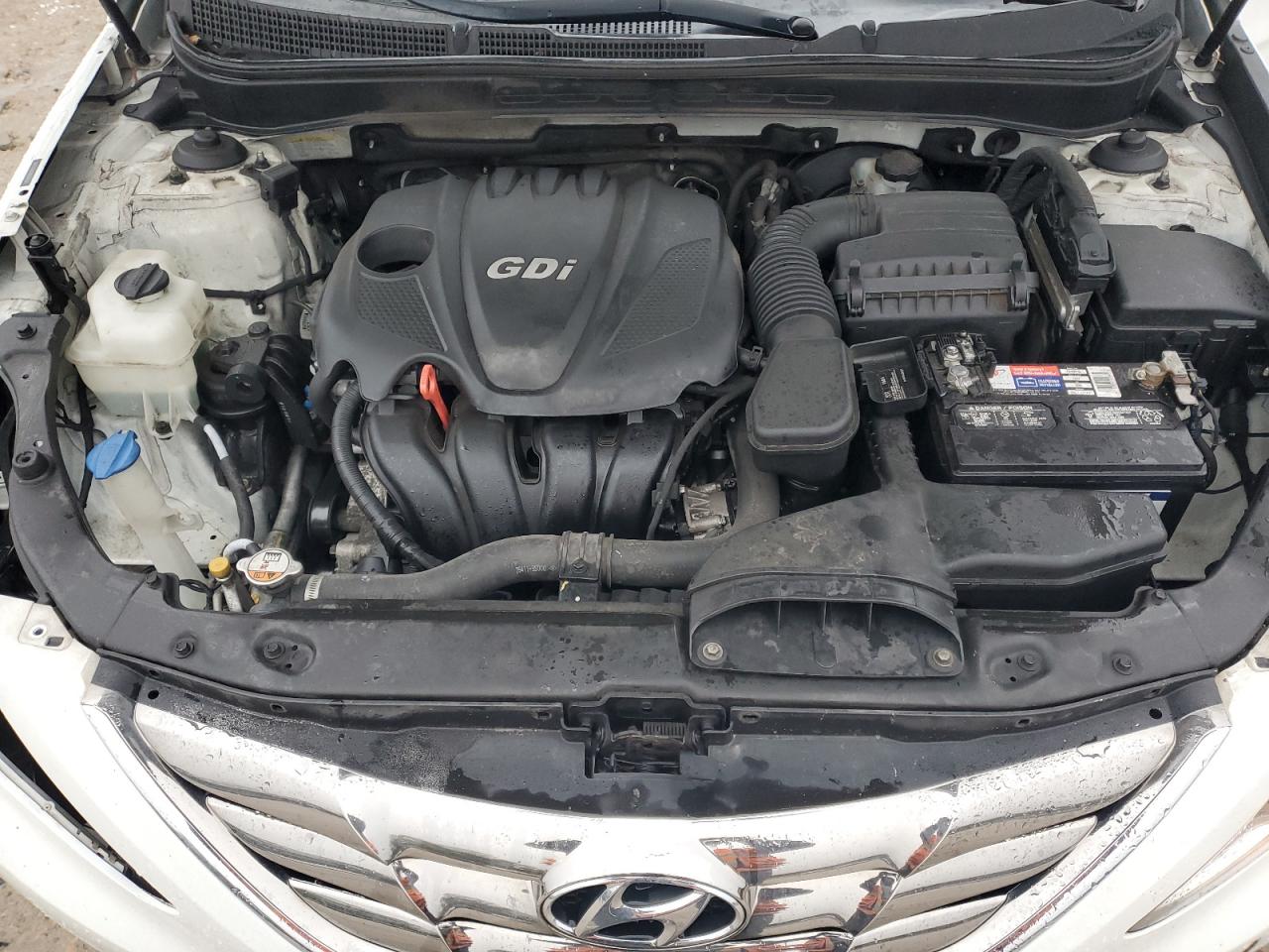 2013 Hyundai Sonata - Image 11