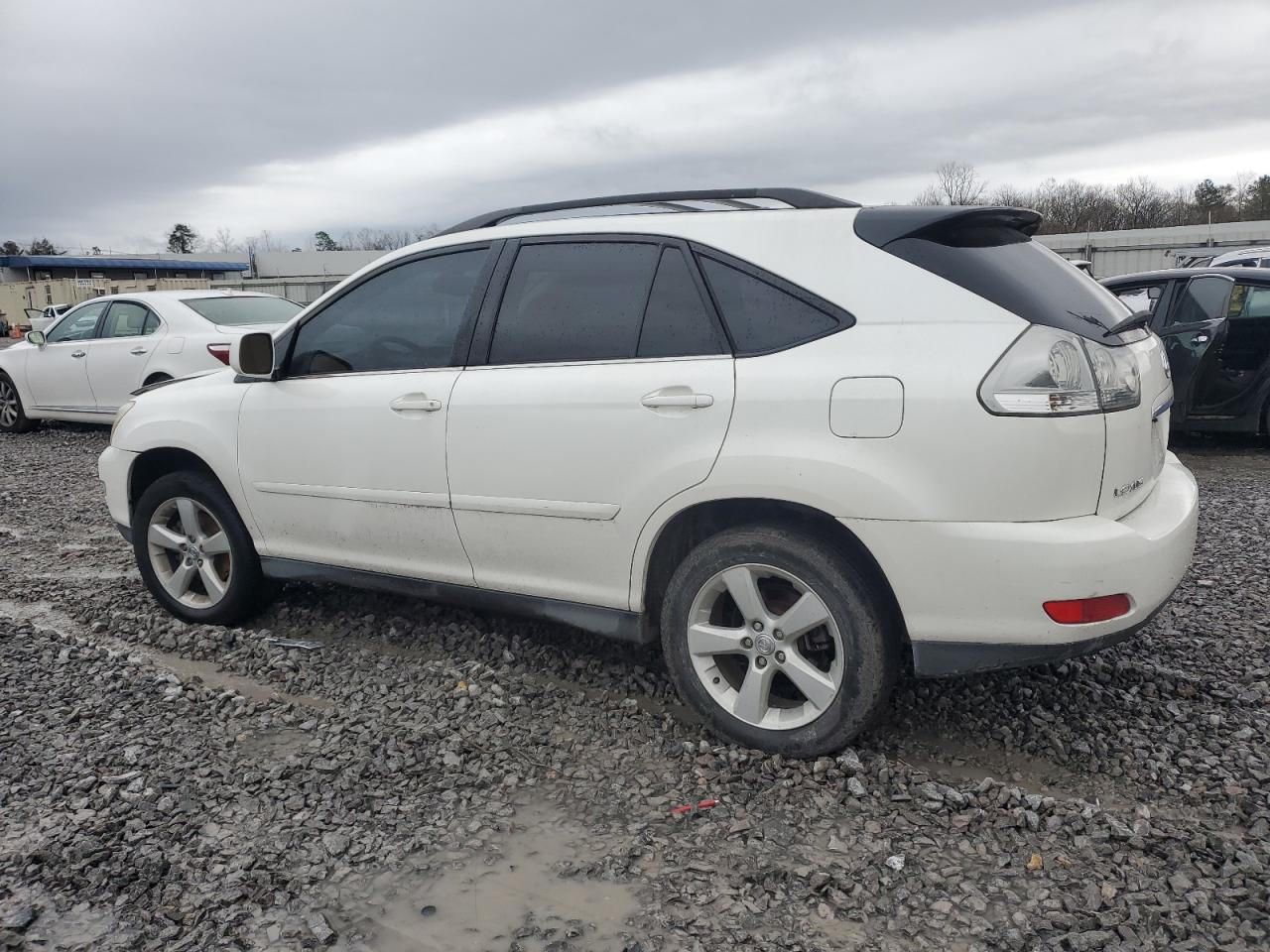 2004 Lexus RX - Image 2