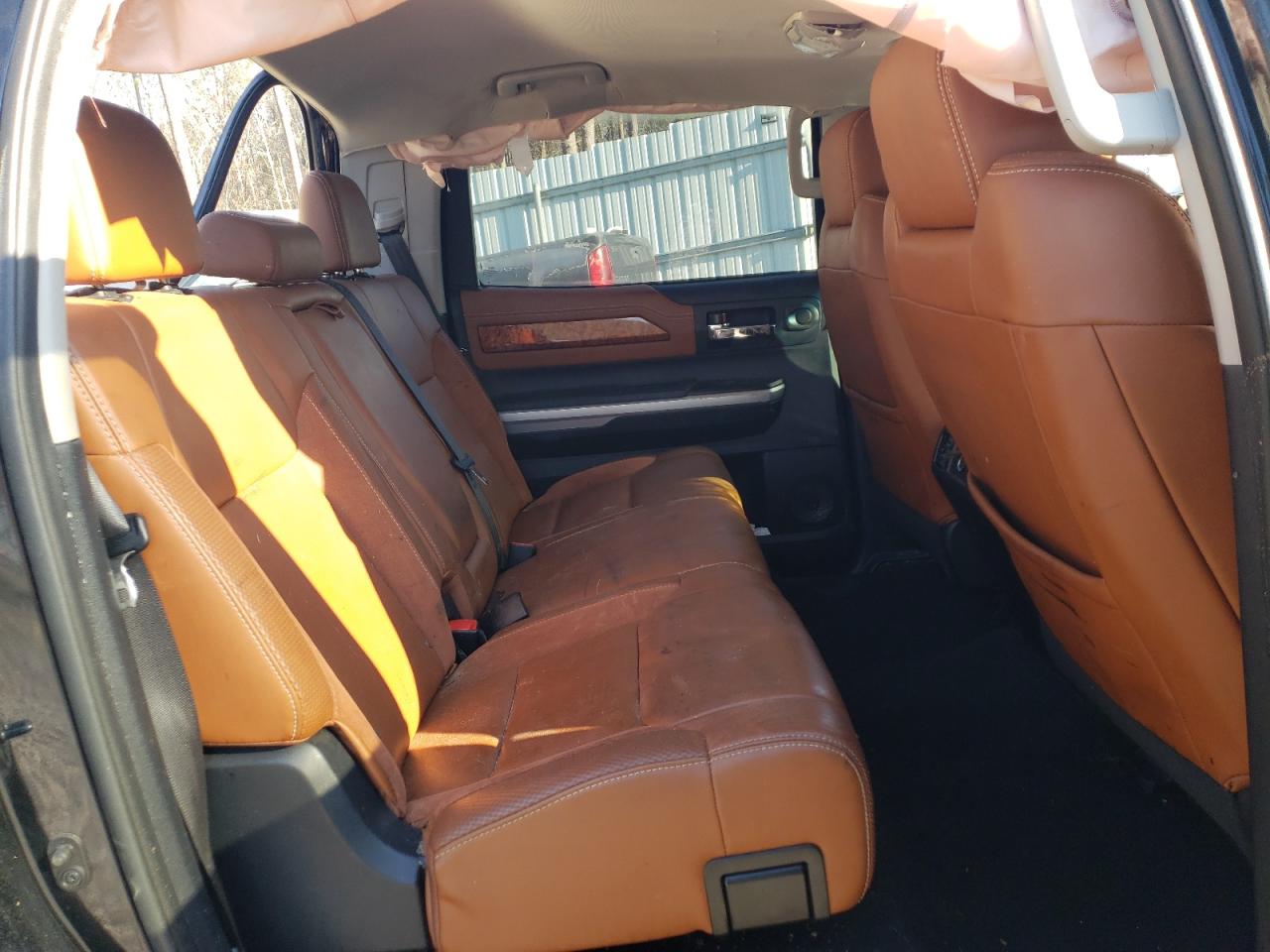 2014 Toyota Tundra - Image 10