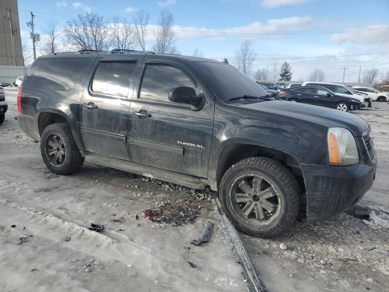 2014 GMC Yukon - Image 4