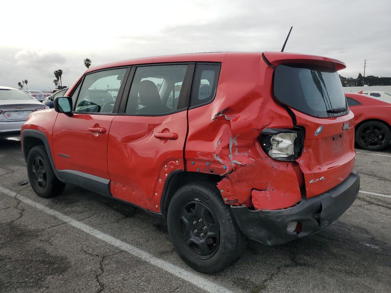 2016 Jeep Renegade - Image 2