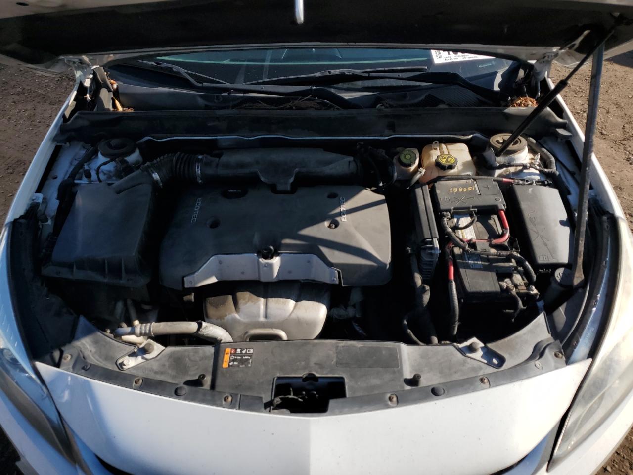 2015 Chevrolet Malibu - Image 11