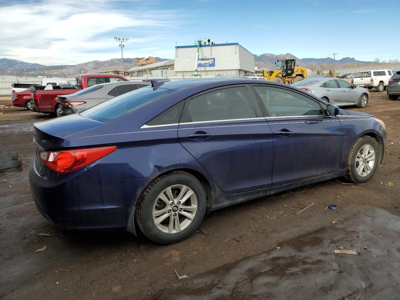 2011 Hyundai Sonata - Image 3