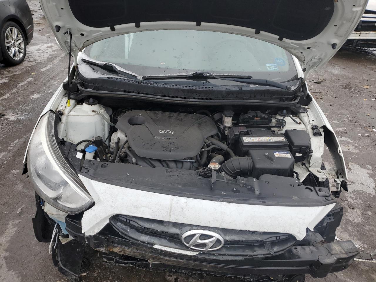 2016 Hyundai Accent - Image 11