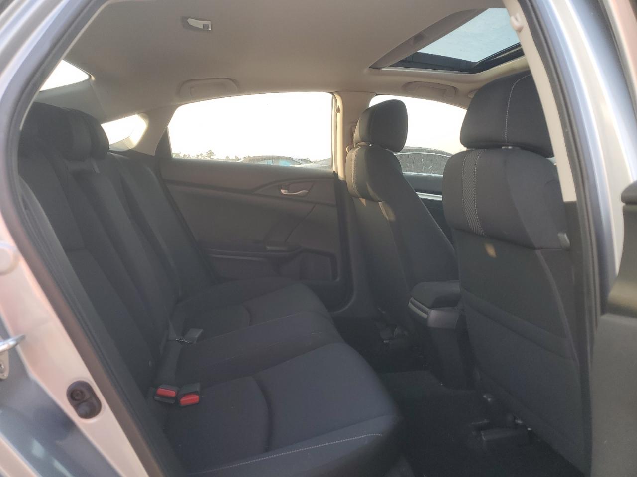 2019 Honda Civic - Image 10