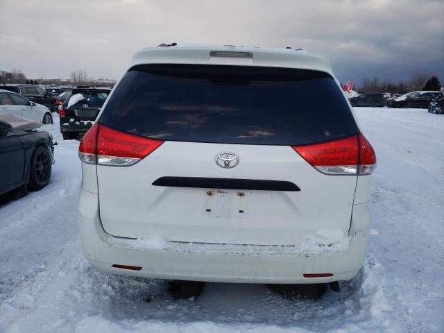 2013 TOYOTA SIENNA 