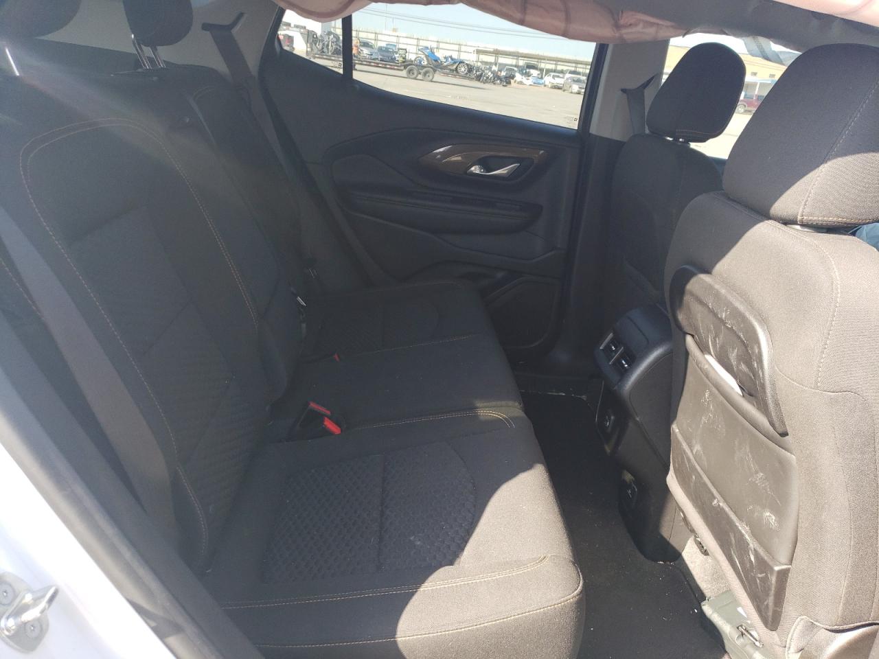 2018 GMC Terrain - Image 11