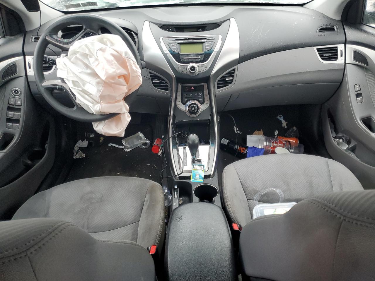 2013 Hyundai Elantra - Image 8