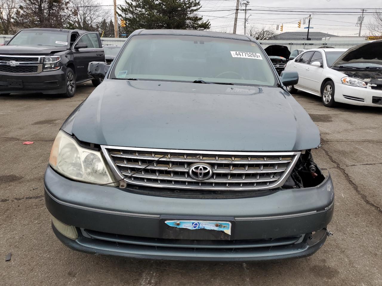 2003 Toyota Avalon - Image 5