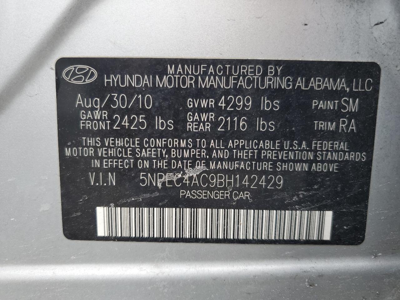 2011 Hyundai Sonata - Image 14