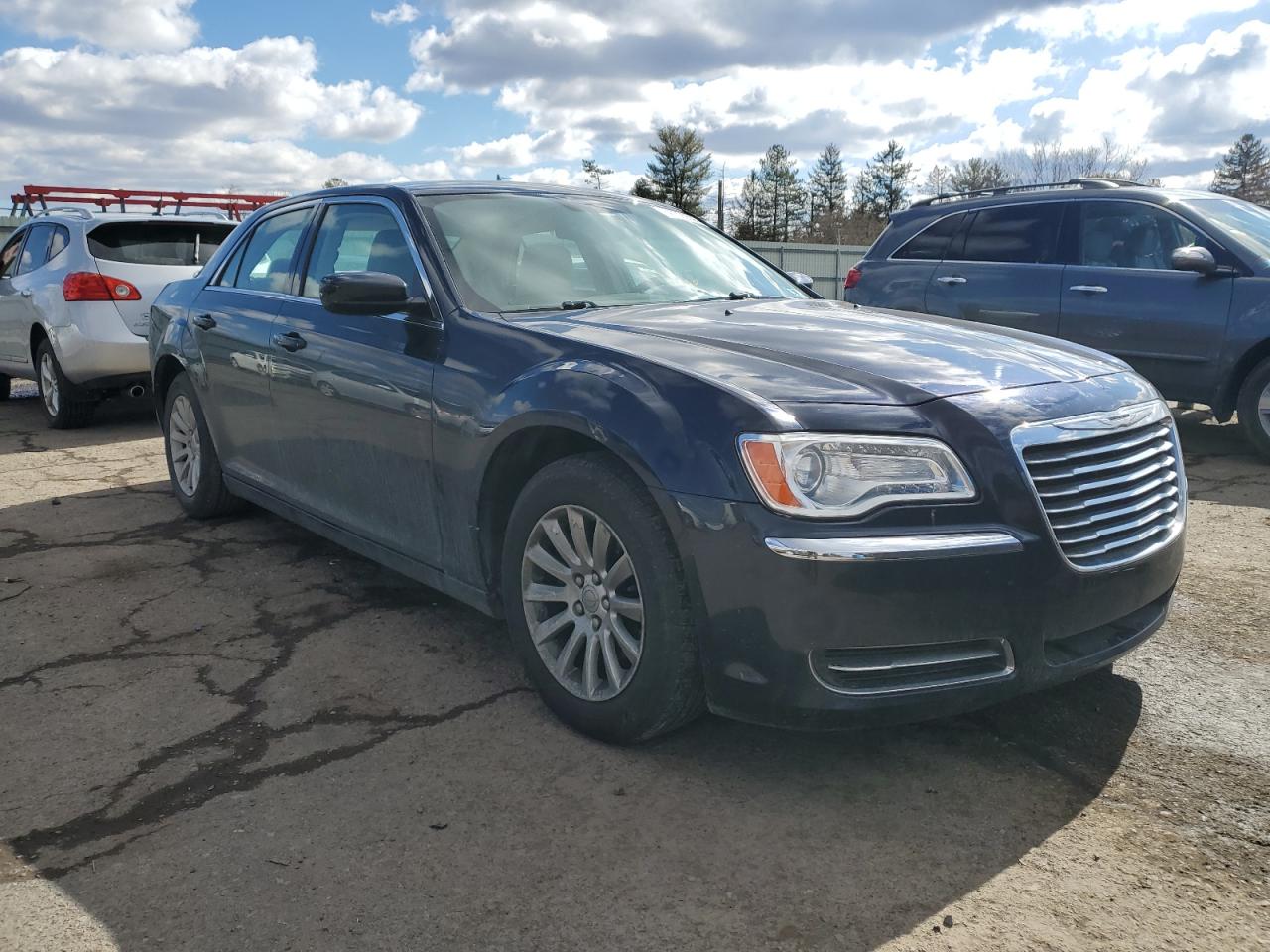 2012 Chrysler 300 - Image 4