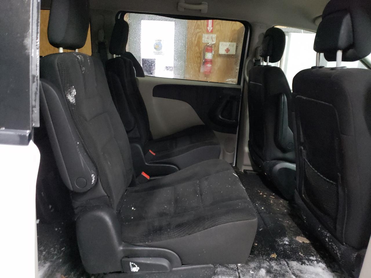 2018 Dodge Caravan - Image 11