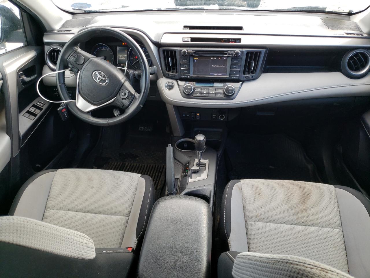 2018 Toyota RAV 4 - Image 8