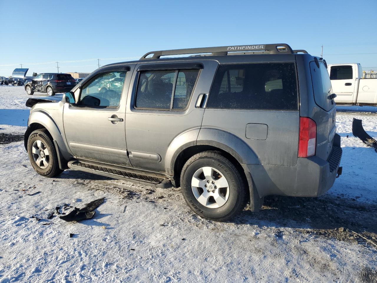 2006 Nissan Pathfinder - Image 2