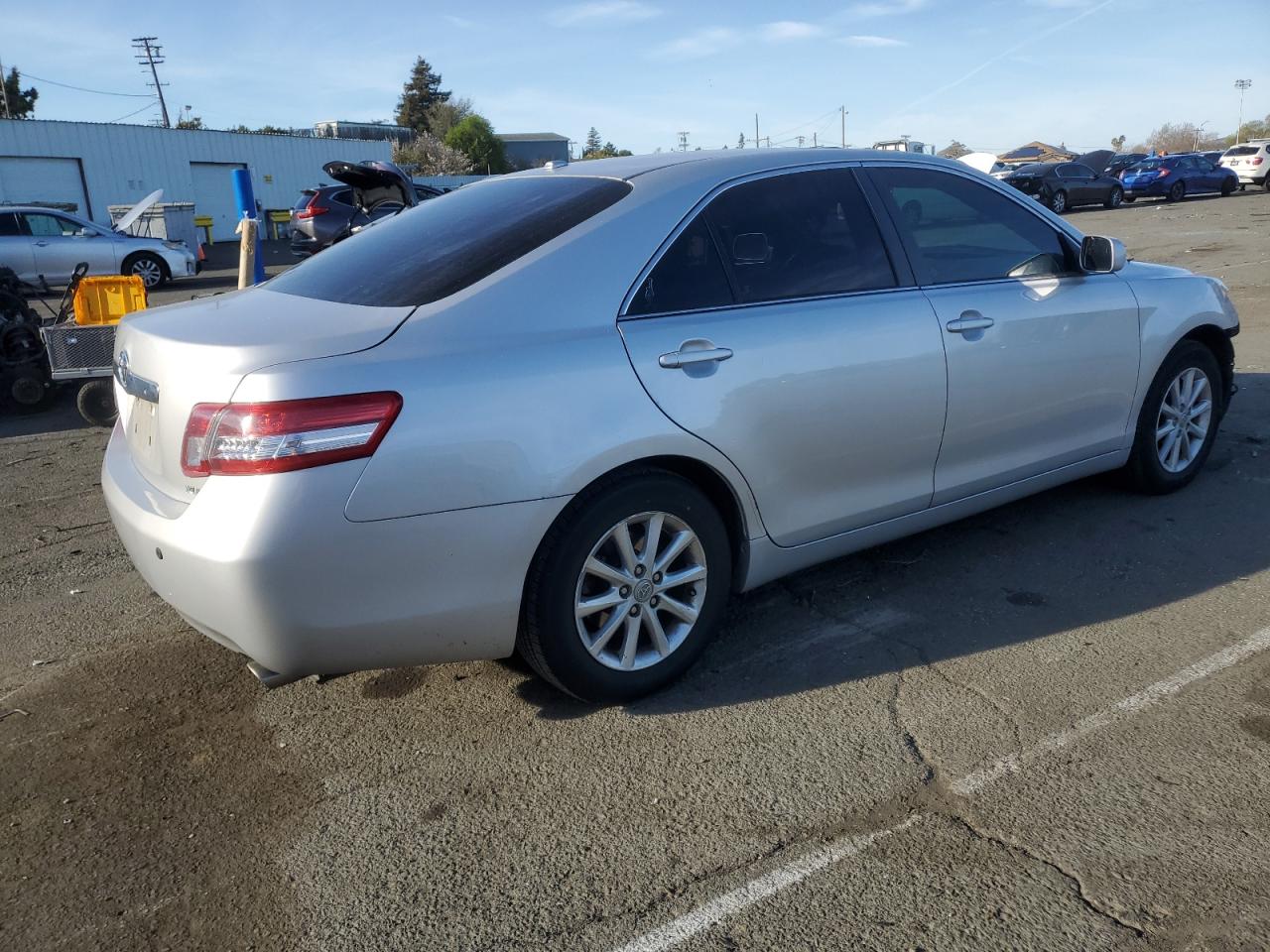 2011 Toyota Camry - Image 3