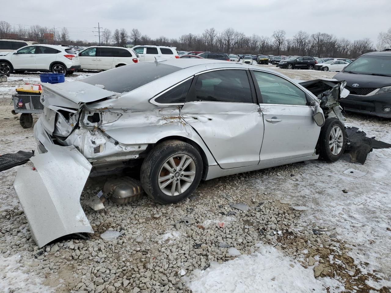 2015 Hyundai Sonata - Image 3