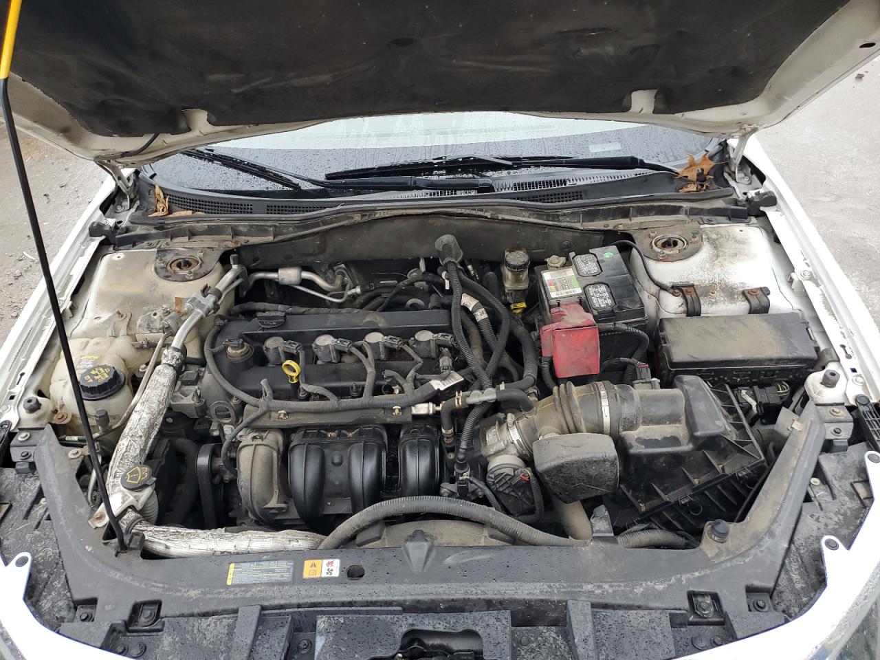 2011 Ford Fusion - Image 11