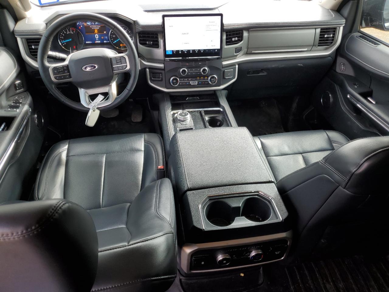 2023 Ford Expedition - Image 8