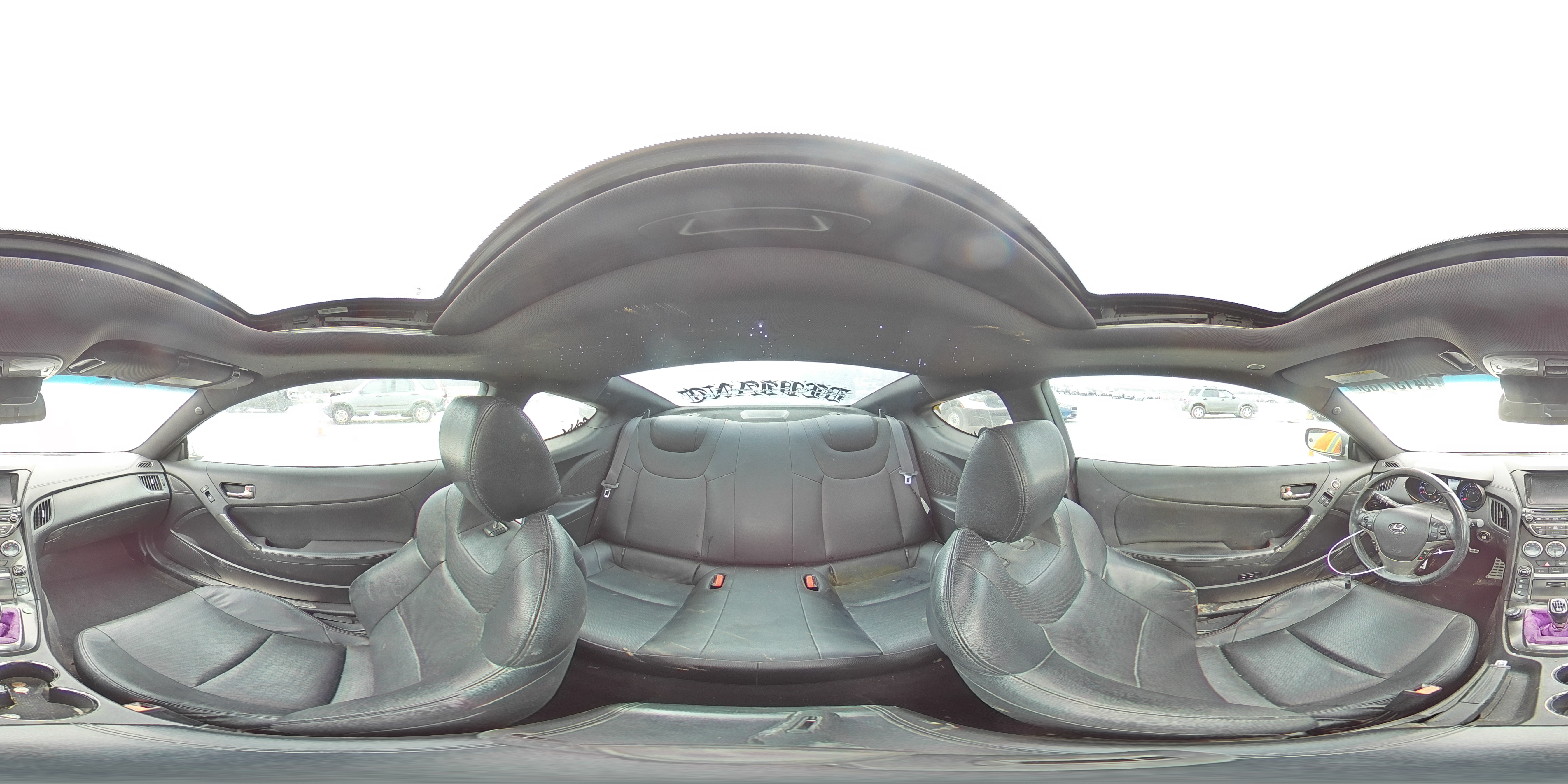 2015 Hyundai Genesis - Image 12