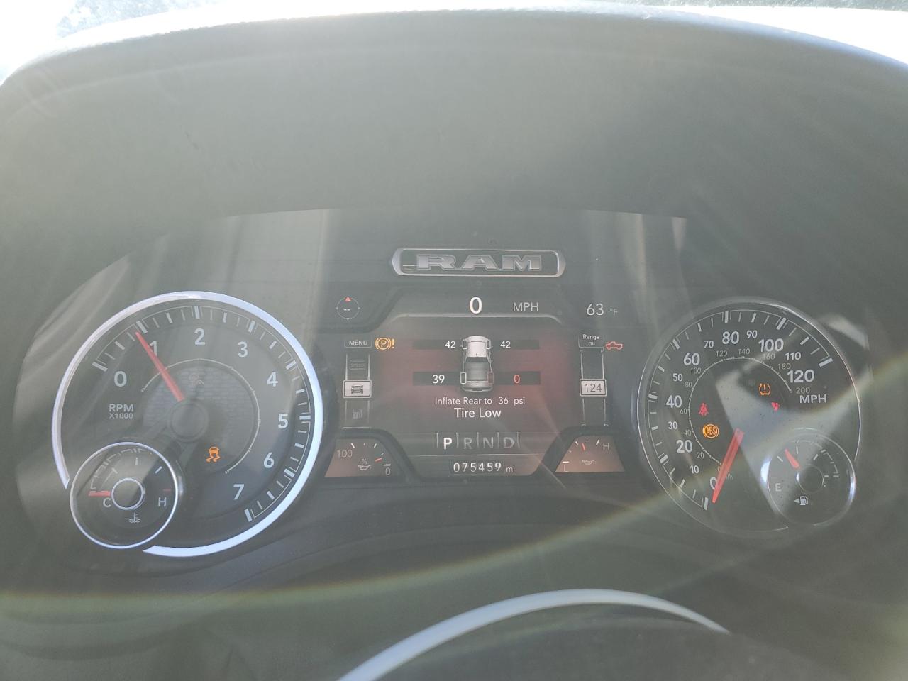 2020 RAM 1500 - Image 9