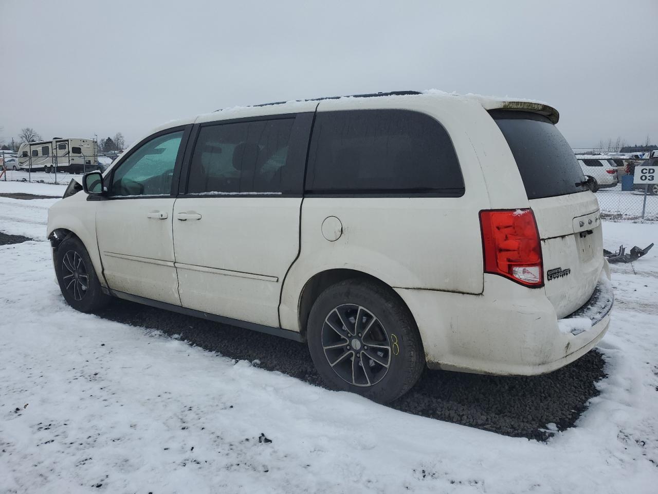 2013 Dodge Caravan - Image 2