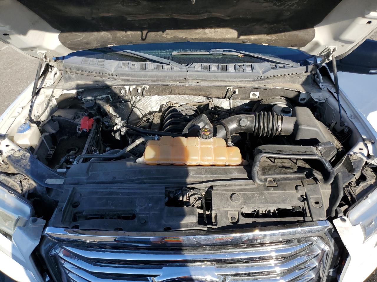 2015 Ford F-150 - Image 11
