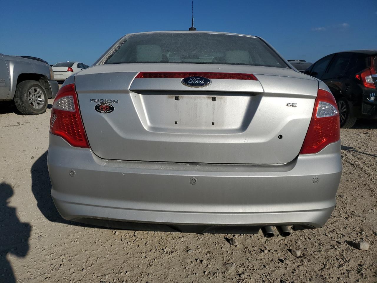 2012 Ford Fusion - Image 6