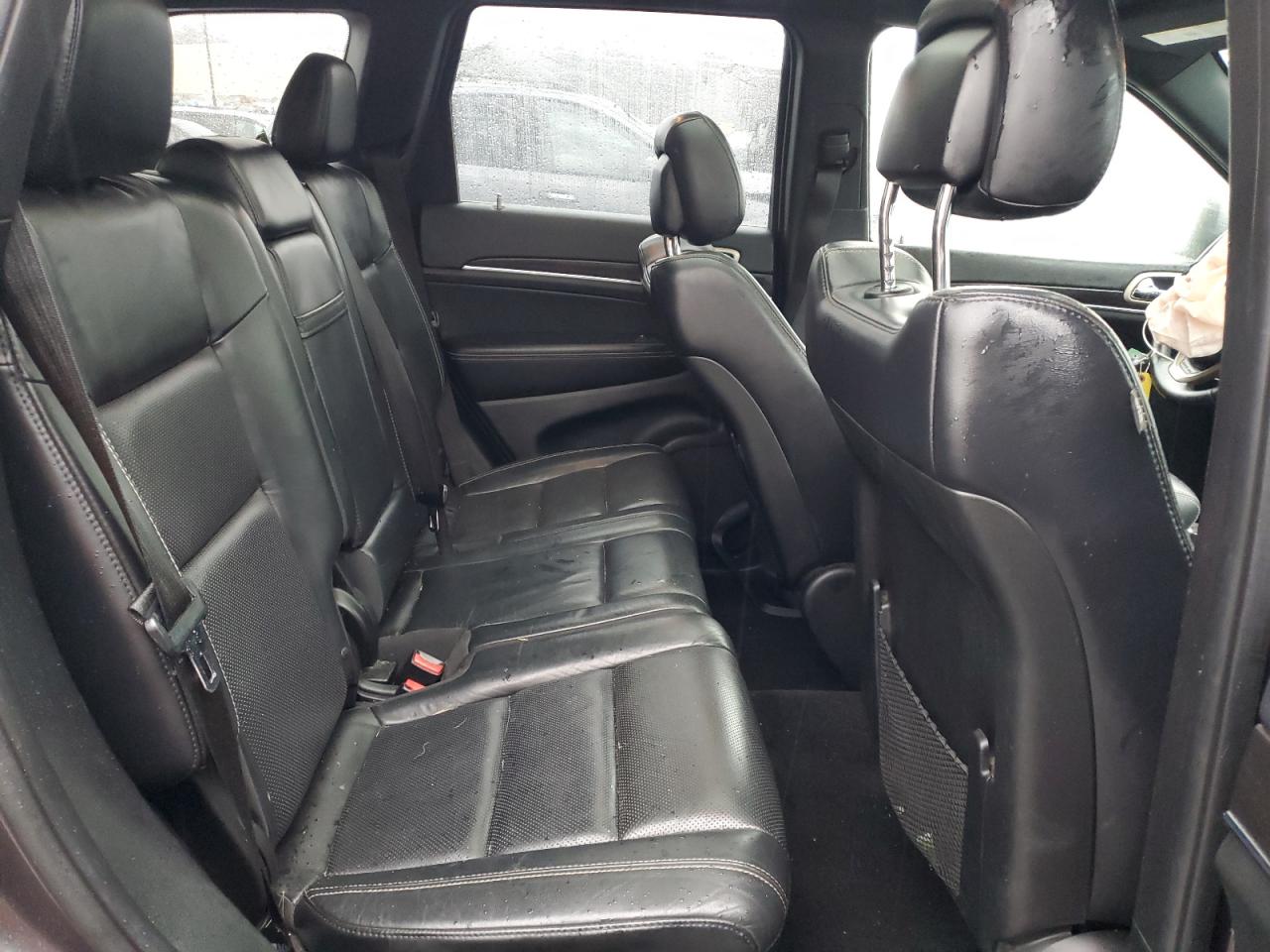 2014 Jeep Grand Cherokee - Image 11