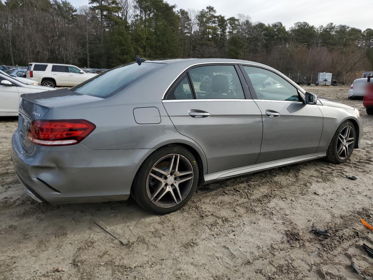 2014 Mercedes-Benz E-klasse - Image 3