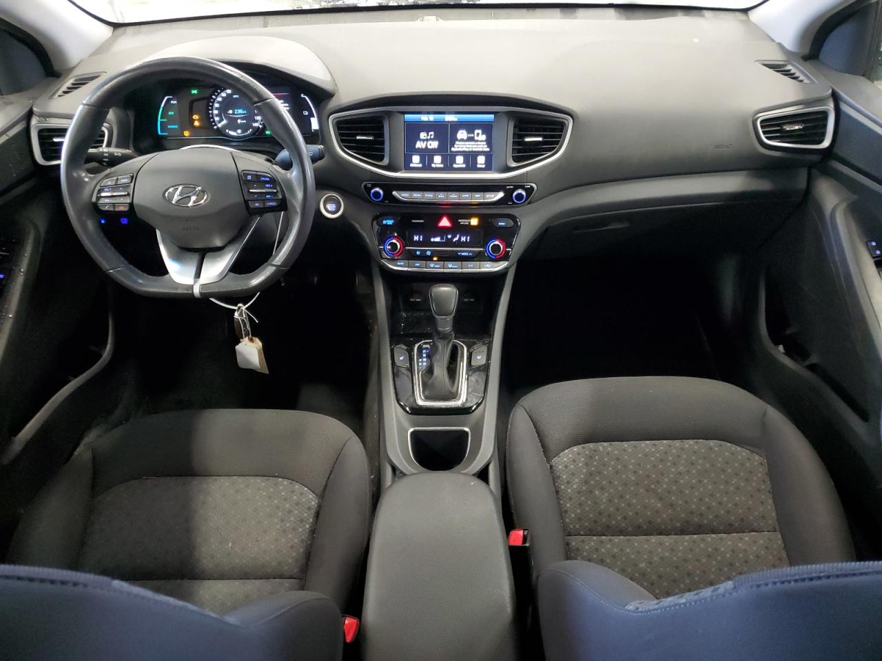 2017 Hyundai IONIQ - Image 8