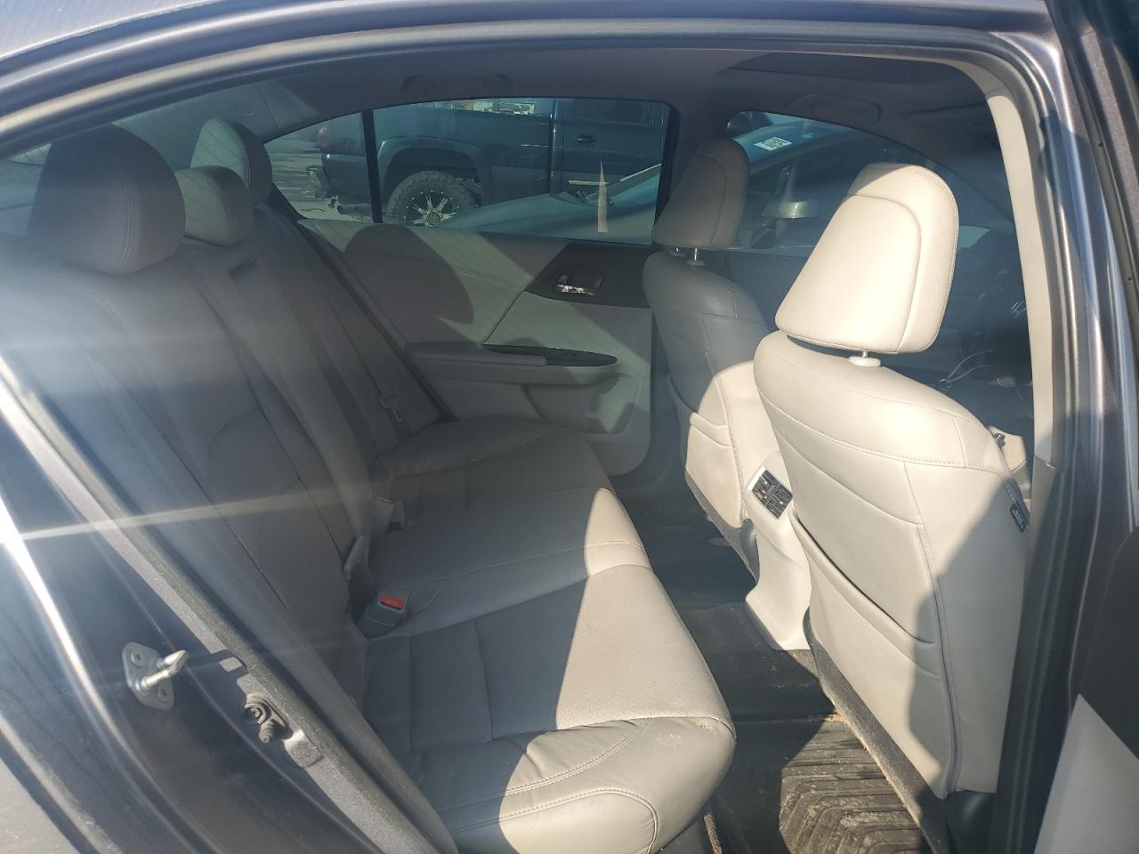 2016 Honda Accord - Image 10