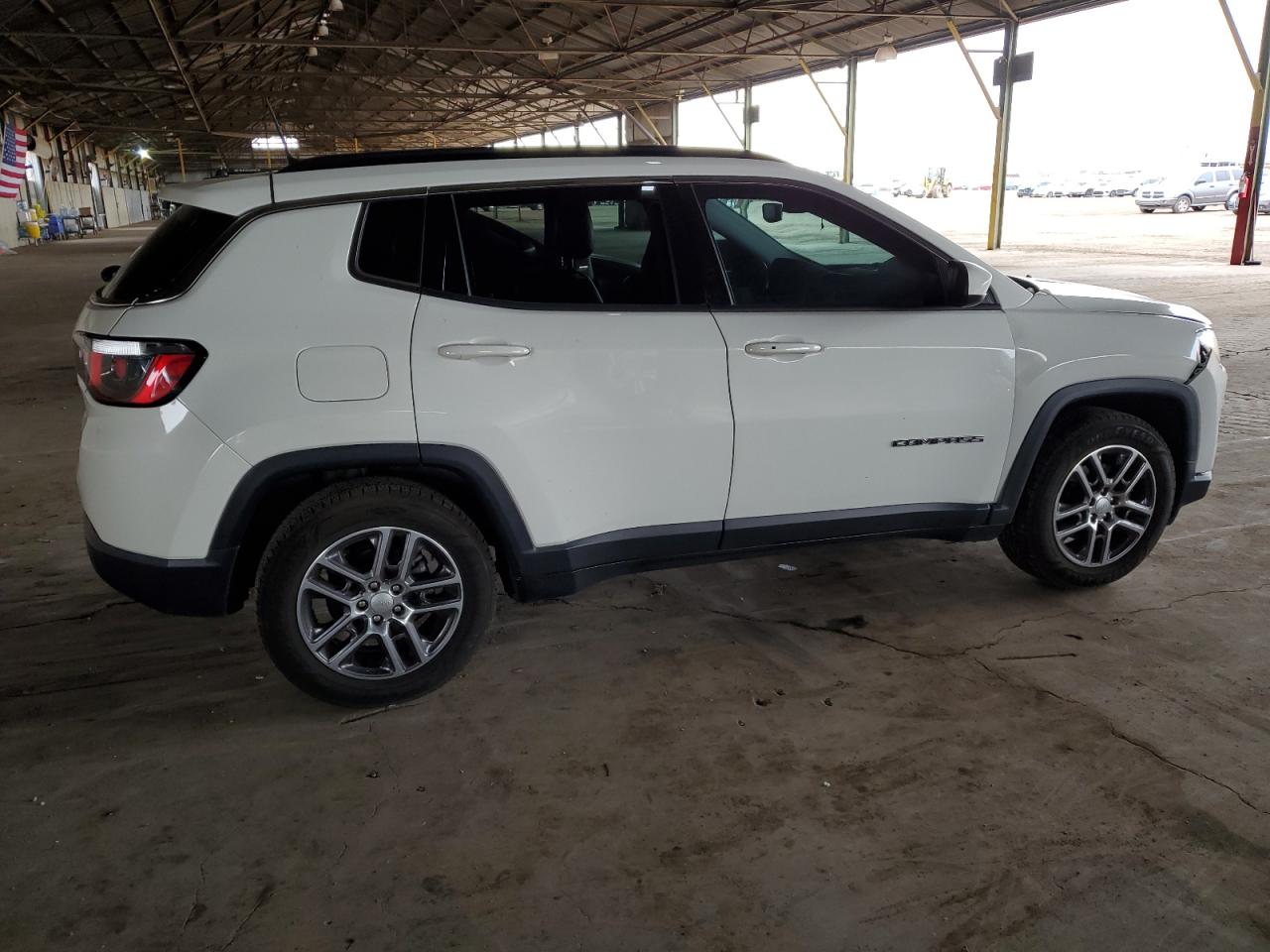 2020 Jeep Compass - Image 3