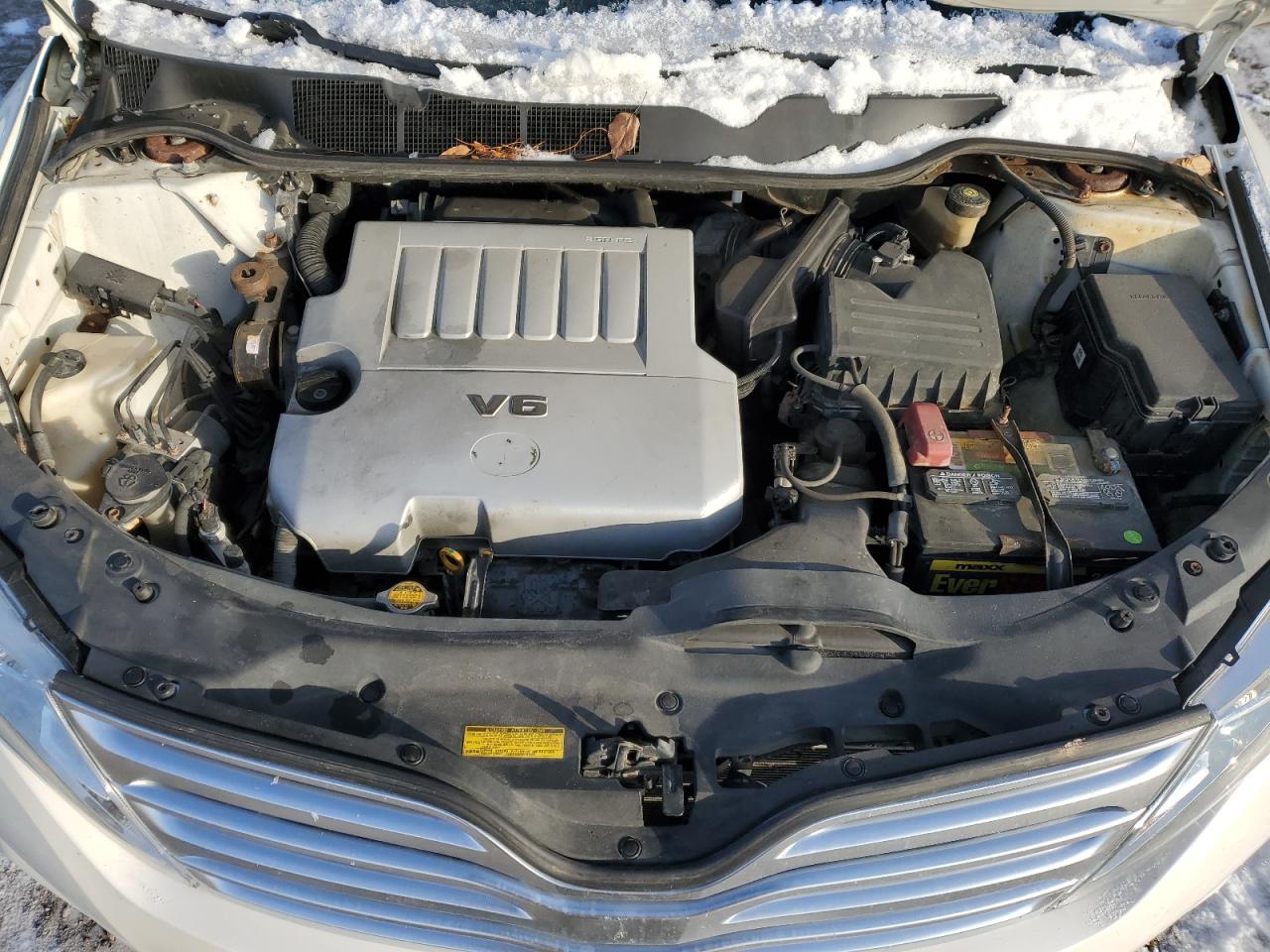 2009 Toyota Venza - Image 11