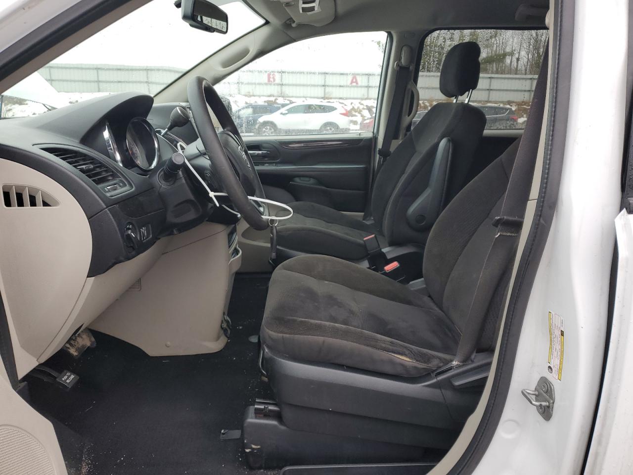 2018 Dodge Caravan - Image 7